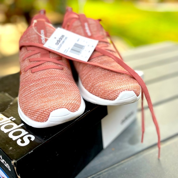 adidas cloudfoam peach
